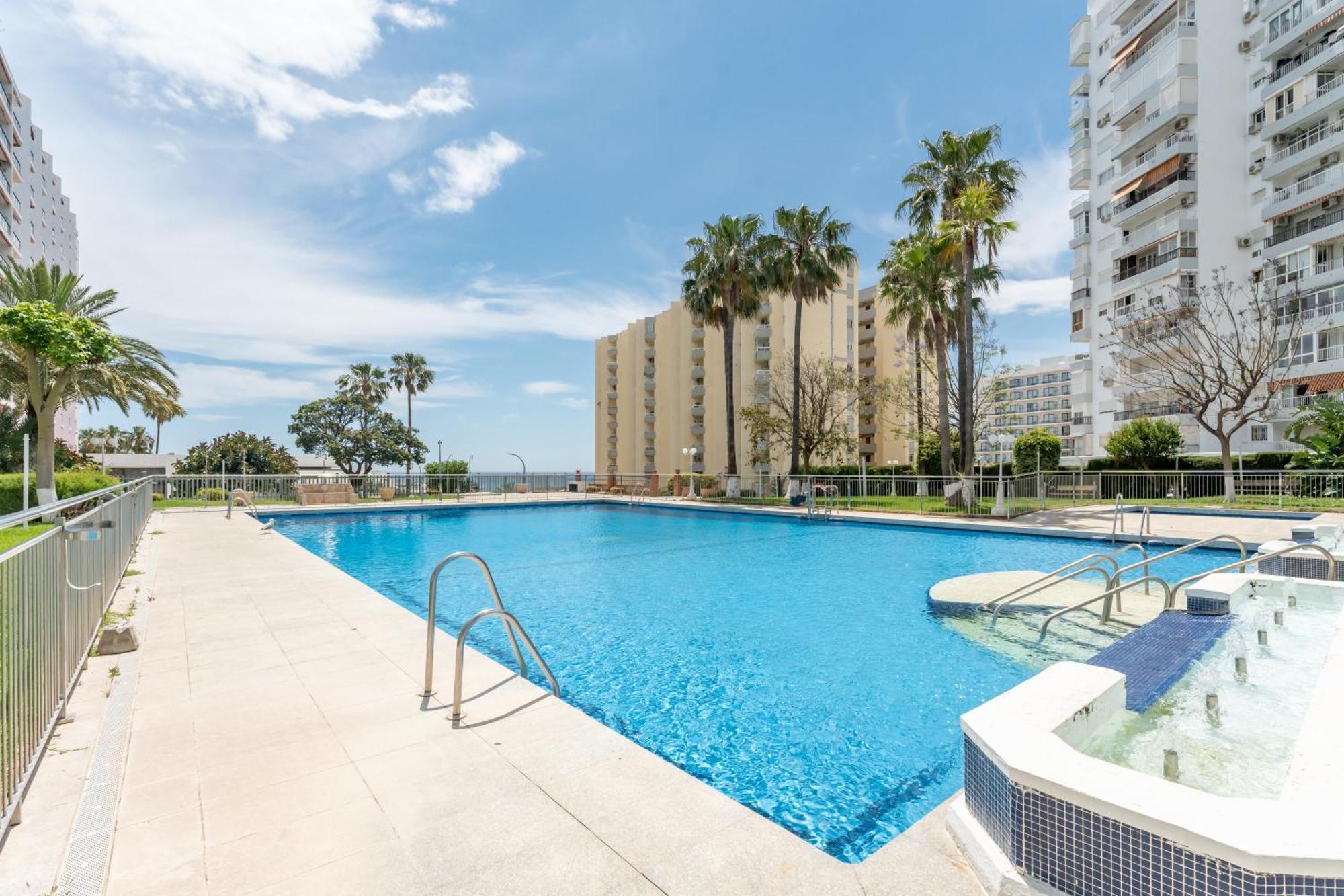 Апартаменти Vb Diana 2Bdrs With Fantastic Sea Views Бенальмадена Екстер'єр фото